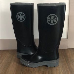 Tory Burch Rain Boots!